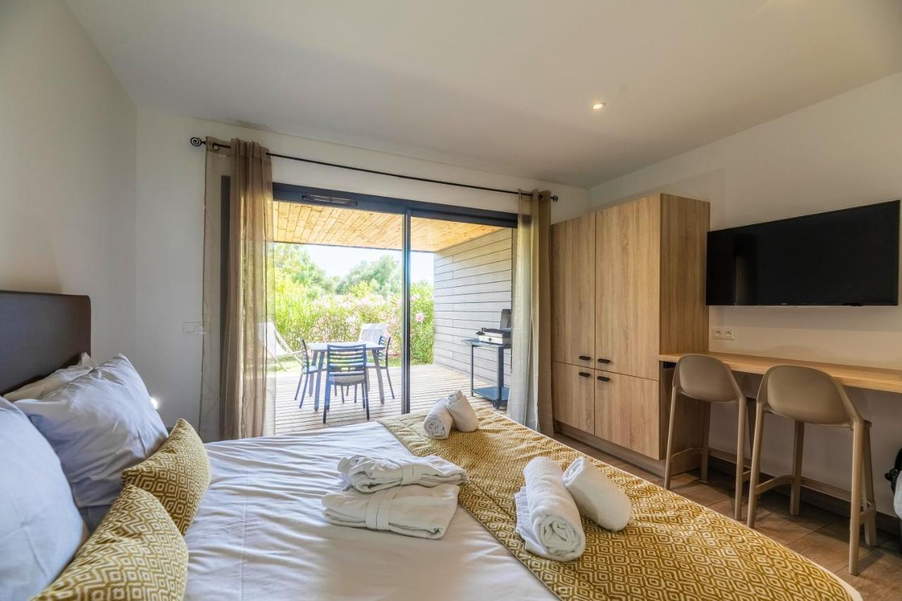 Residence Pierre & Vacances Premium Les Terrasses D'Arsella Porto-Vecchio  Exterior photo